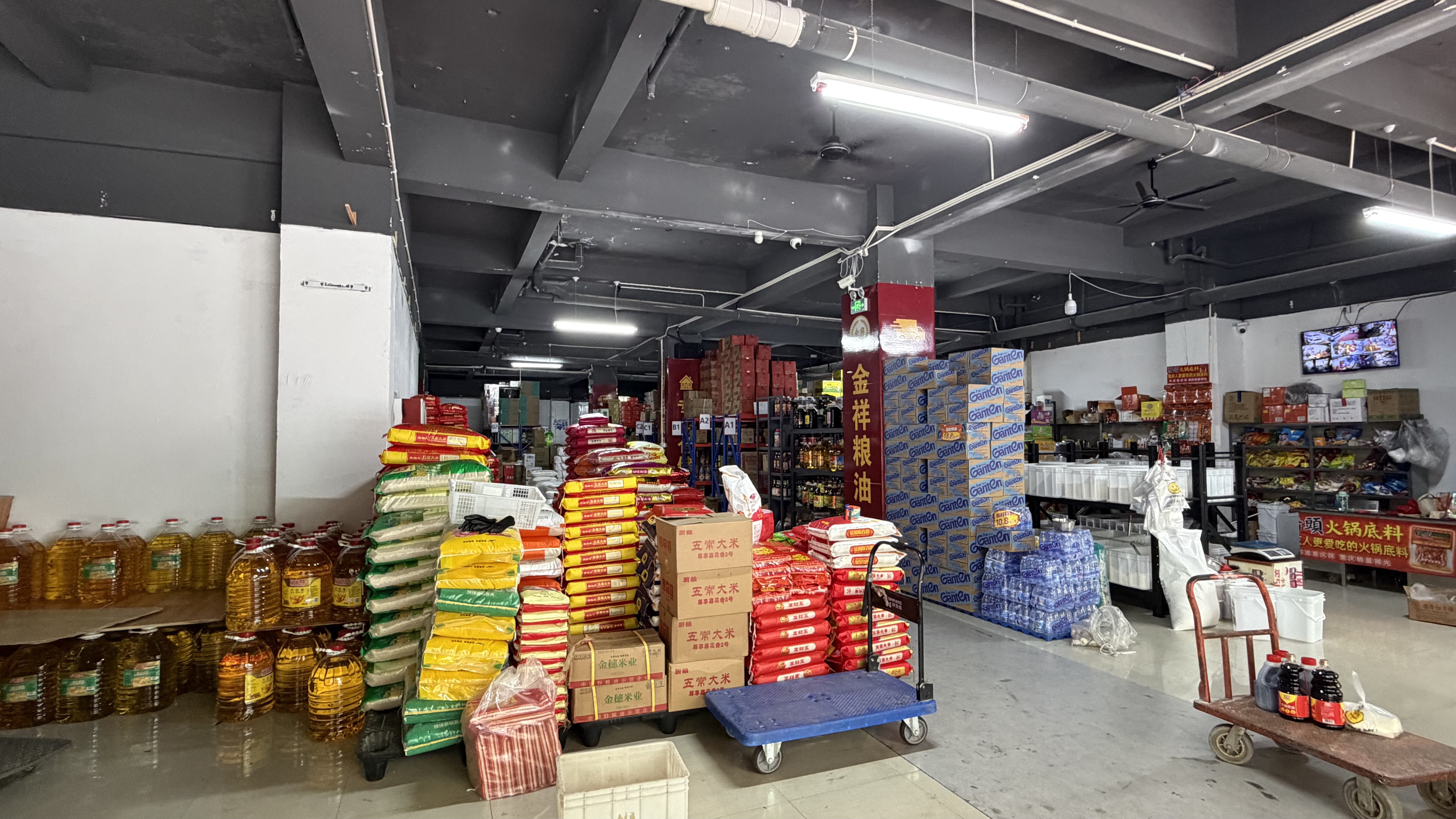 泉州粮油调味品批发指南：餐饮后厨如何做好粮油采购规划