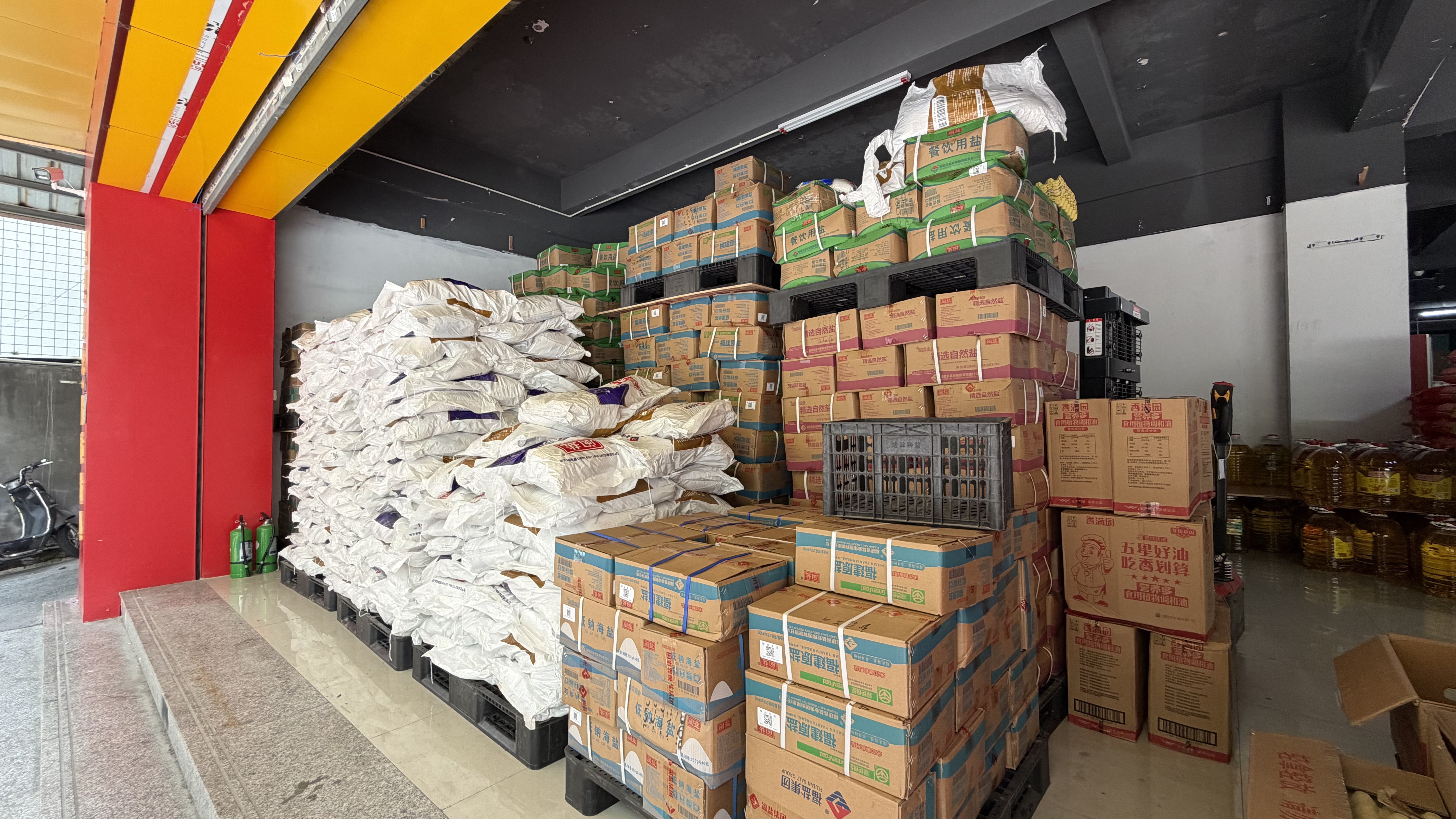 泉州餐饮开店备货指南：新餐饮店首次采购粮油调味品如何规划